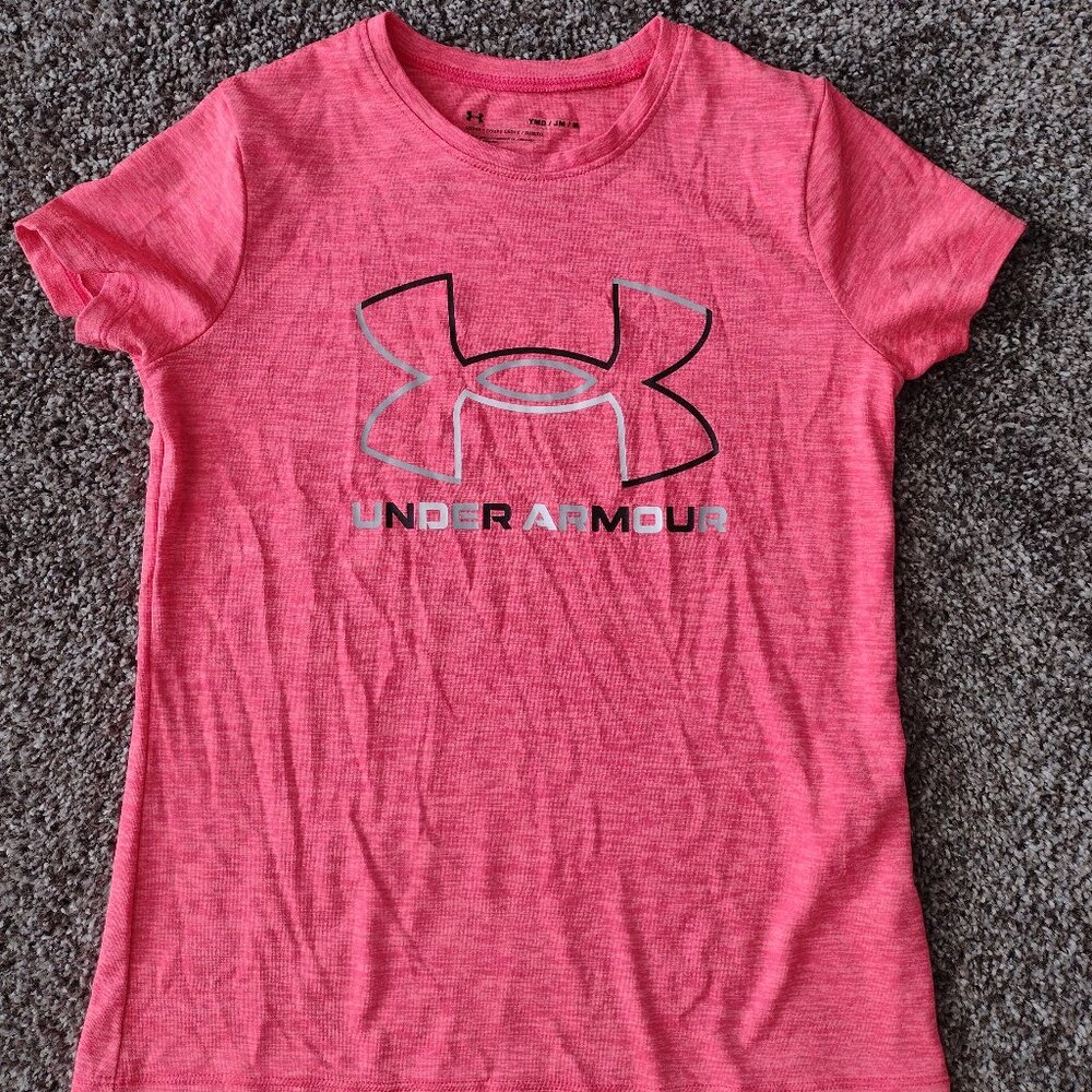 Girls Under Armour T-Shirt Size Medium, YMD